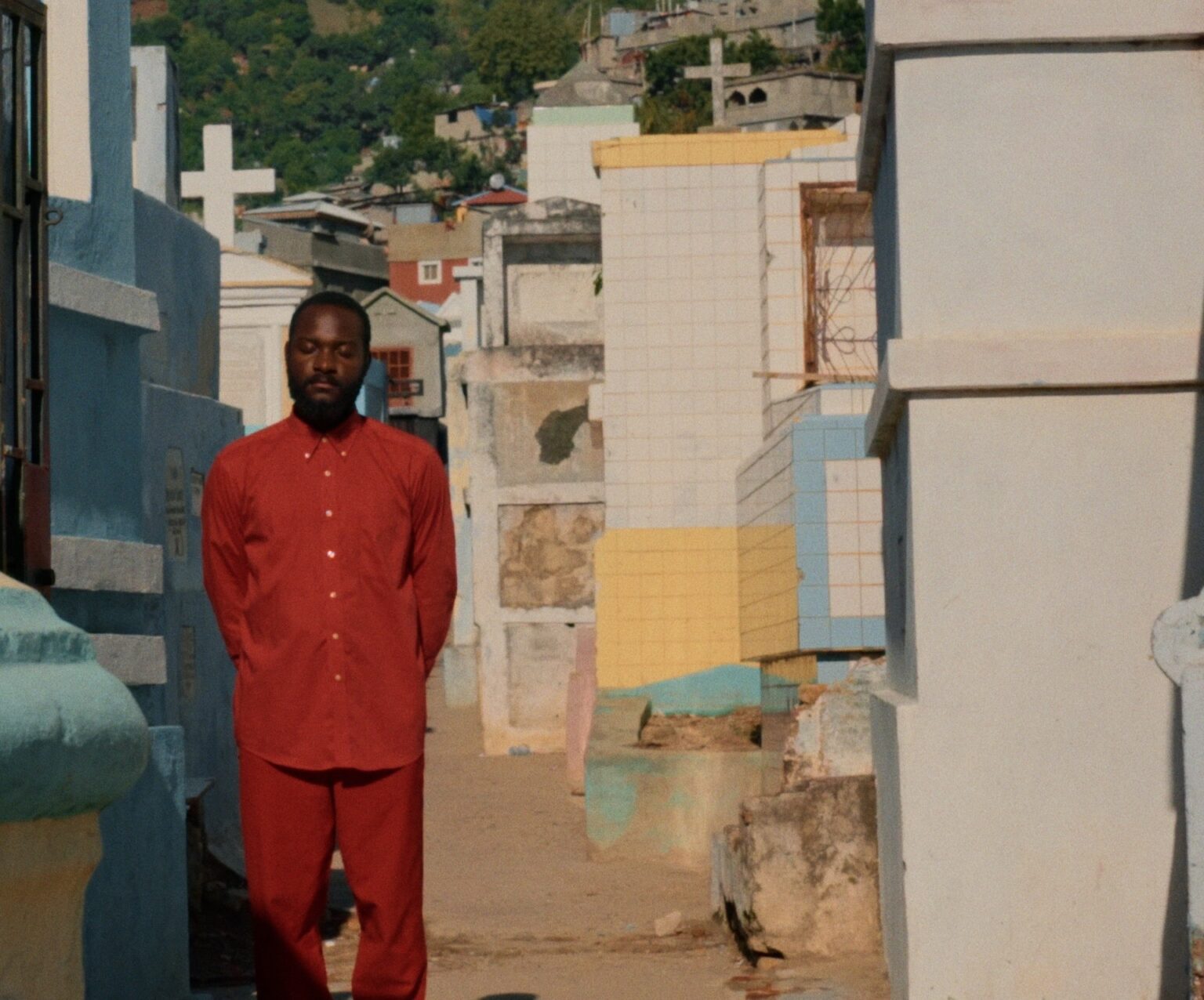 Square Eyes - Blue heart - still 4